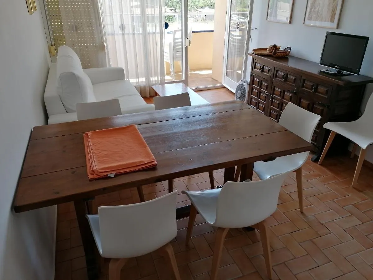 Apartaments Fincasol L'Estartit 0*,